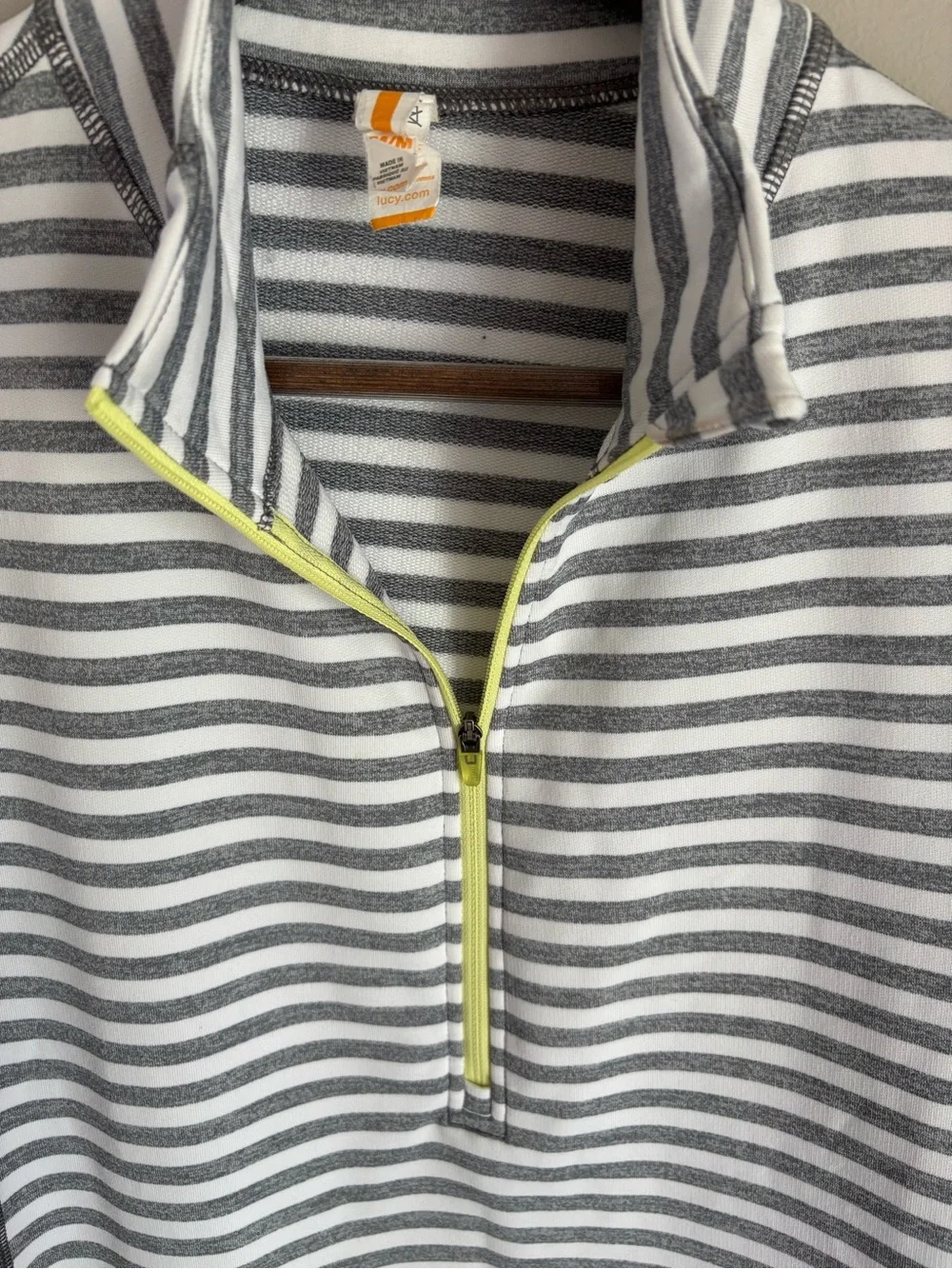 Lucy comfortable gray